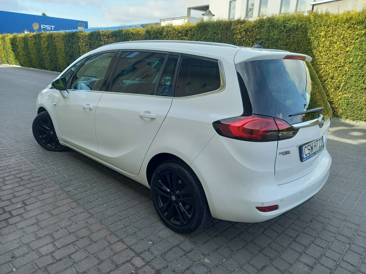 Opel Zafira - Zdjęcie 8