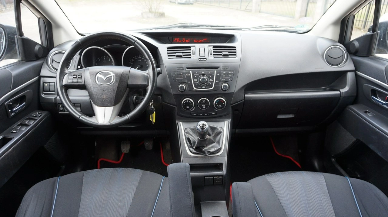 Mazda 5 - Zdjęcie 9