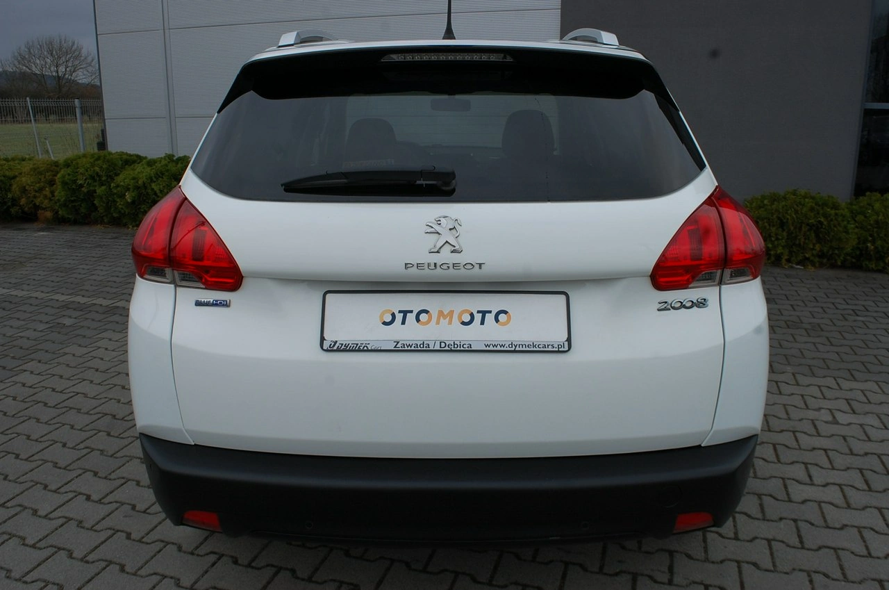 Peugeot 2008 - Zdjęcie 12