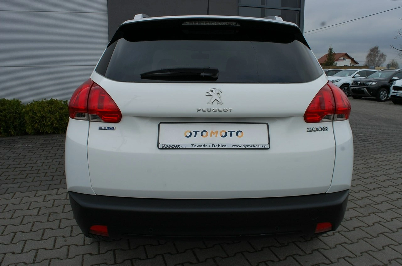 Peugeot 2008 - Zdjęcie 17