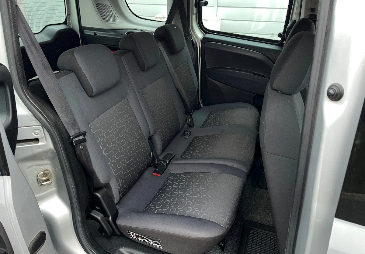 Fiat Doblo - Zdjęcie 15