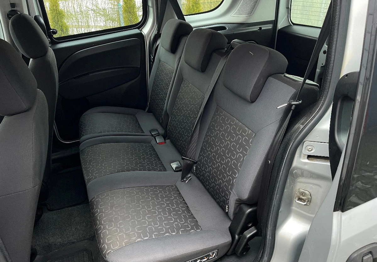 Fiat Doblo - Zdjęcie 13