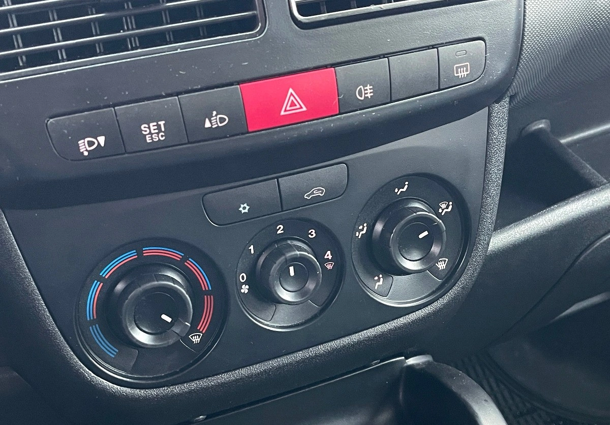 Fiat Doblo - Zdjęcie 21