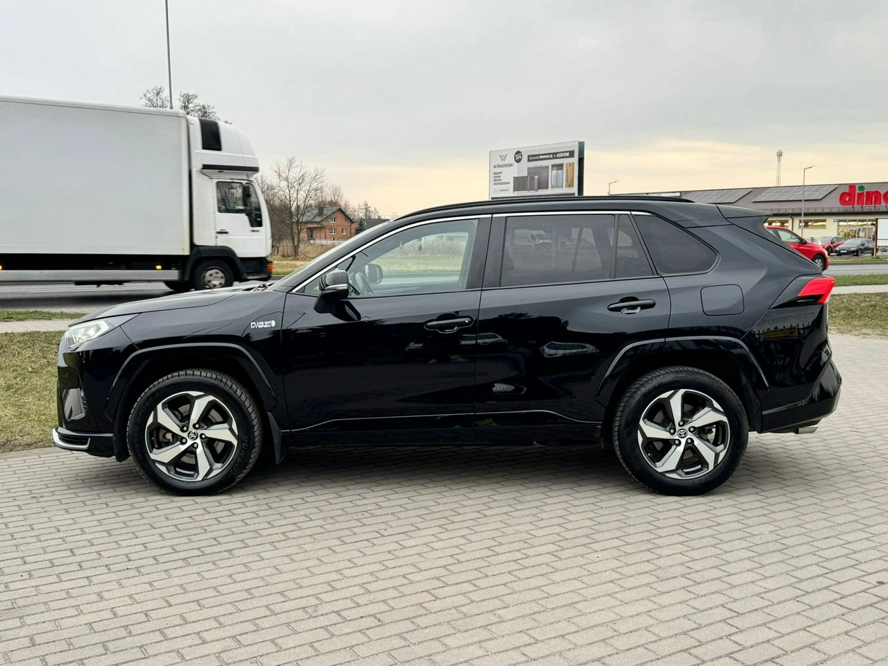 Toyota RAV-4 - Zdjęcie 9