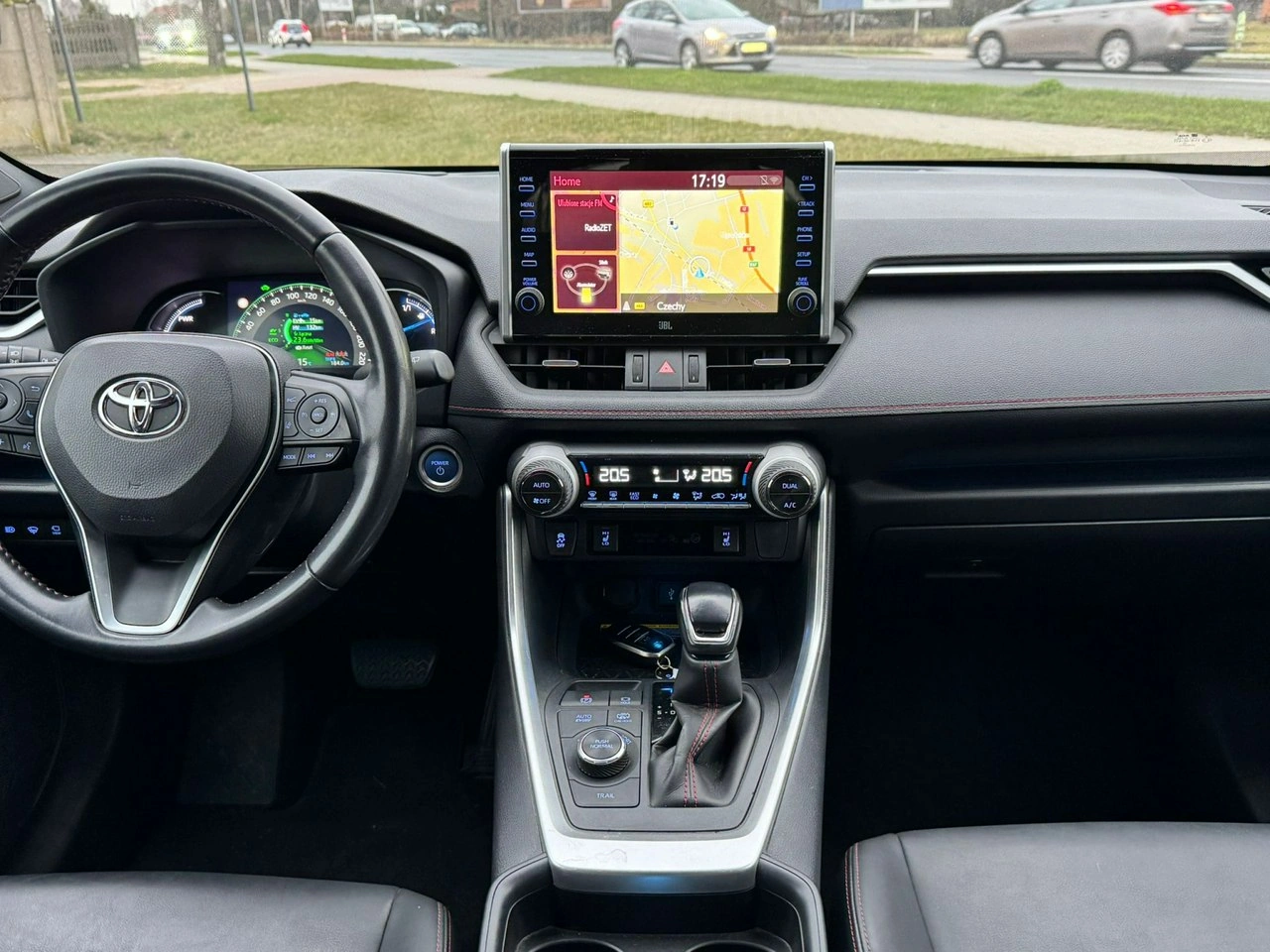 Toyota RAV-4 - Zdjęcie 21