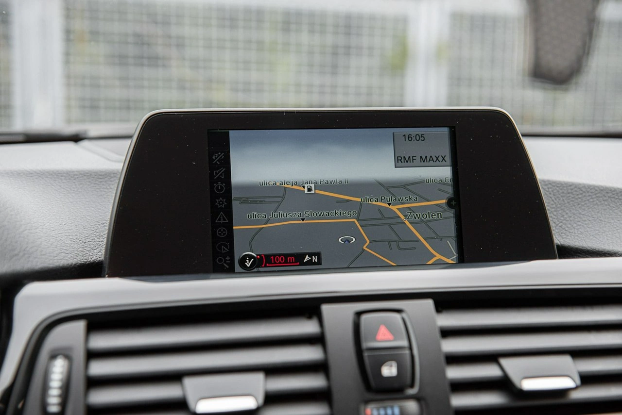 BMW 320 - Zdjęcie 16