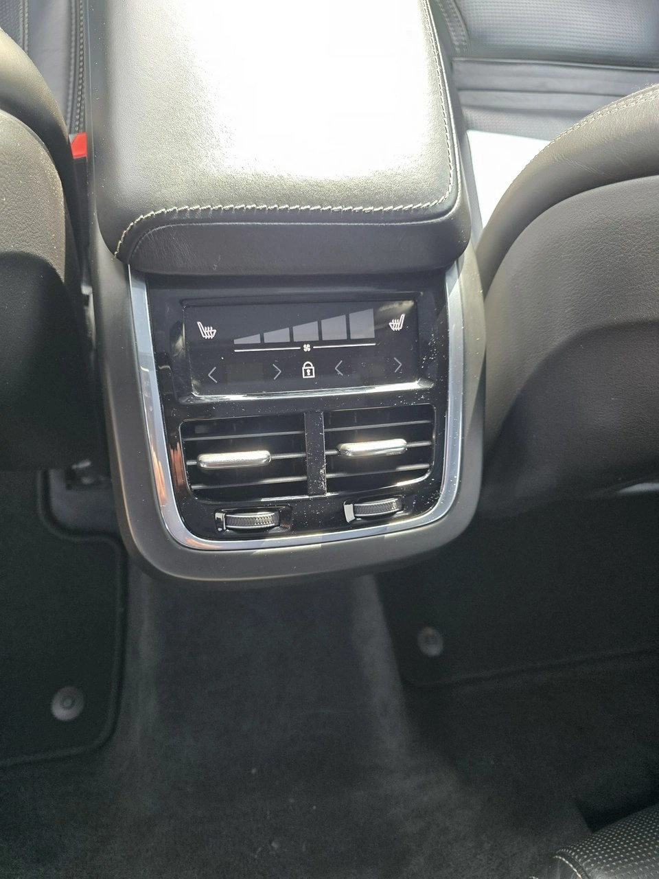 Volvo XC 60 - Zdjęcie 7