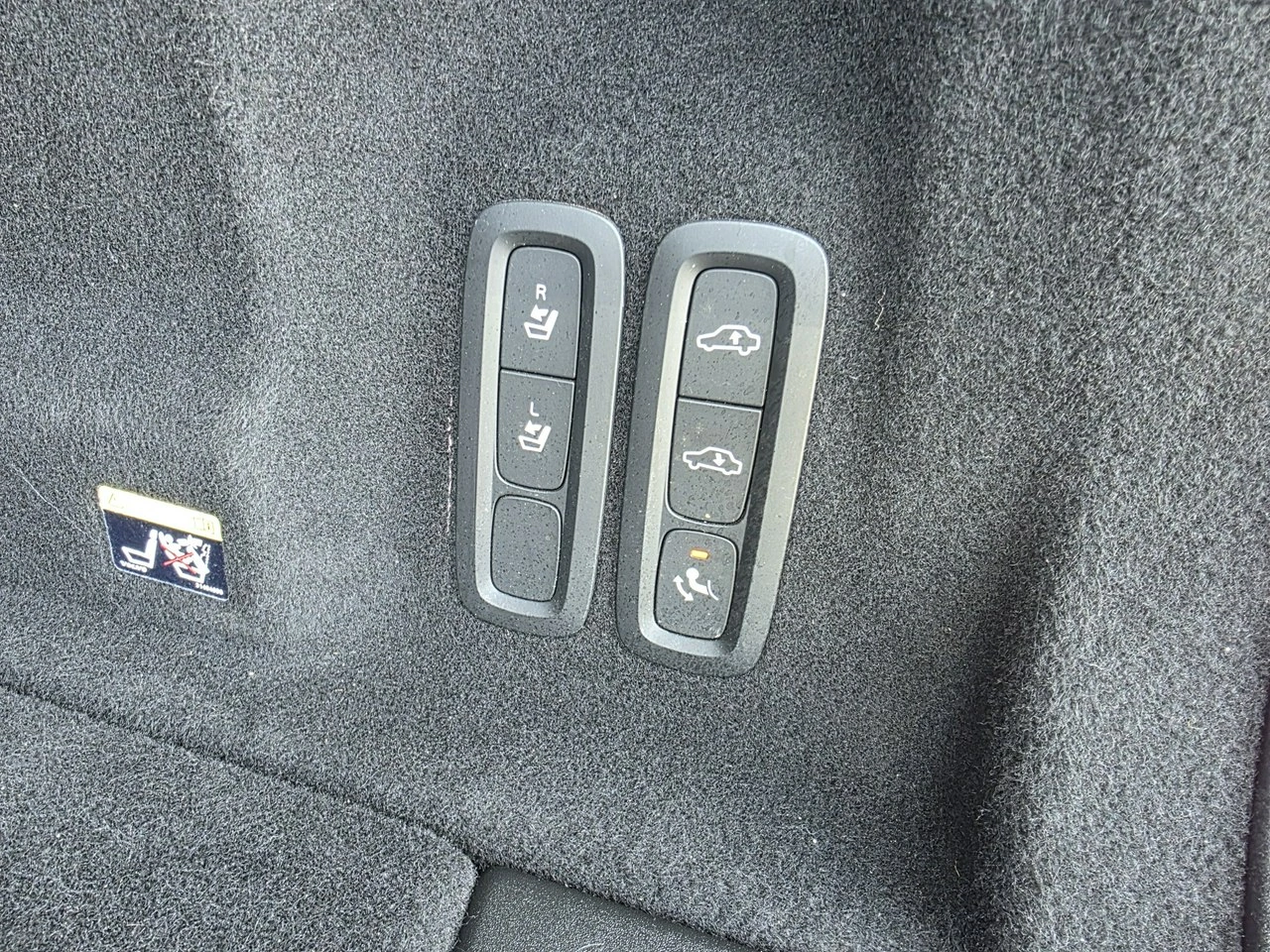 Volvo XC 60 - Zdjęcie 8