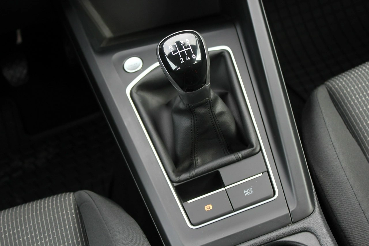 Volkswagen Golf - Zdjęcie 15