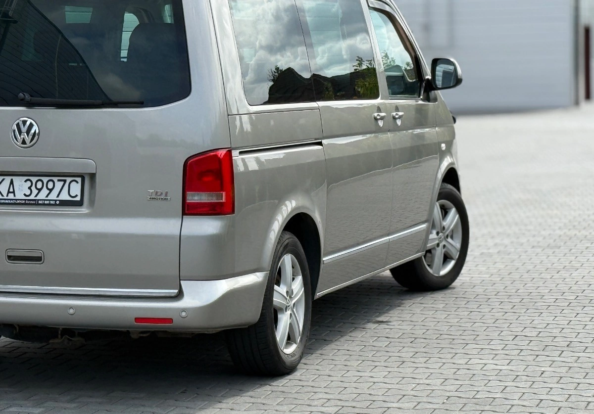 Volkswagen Multivan - Zdjęcie 8