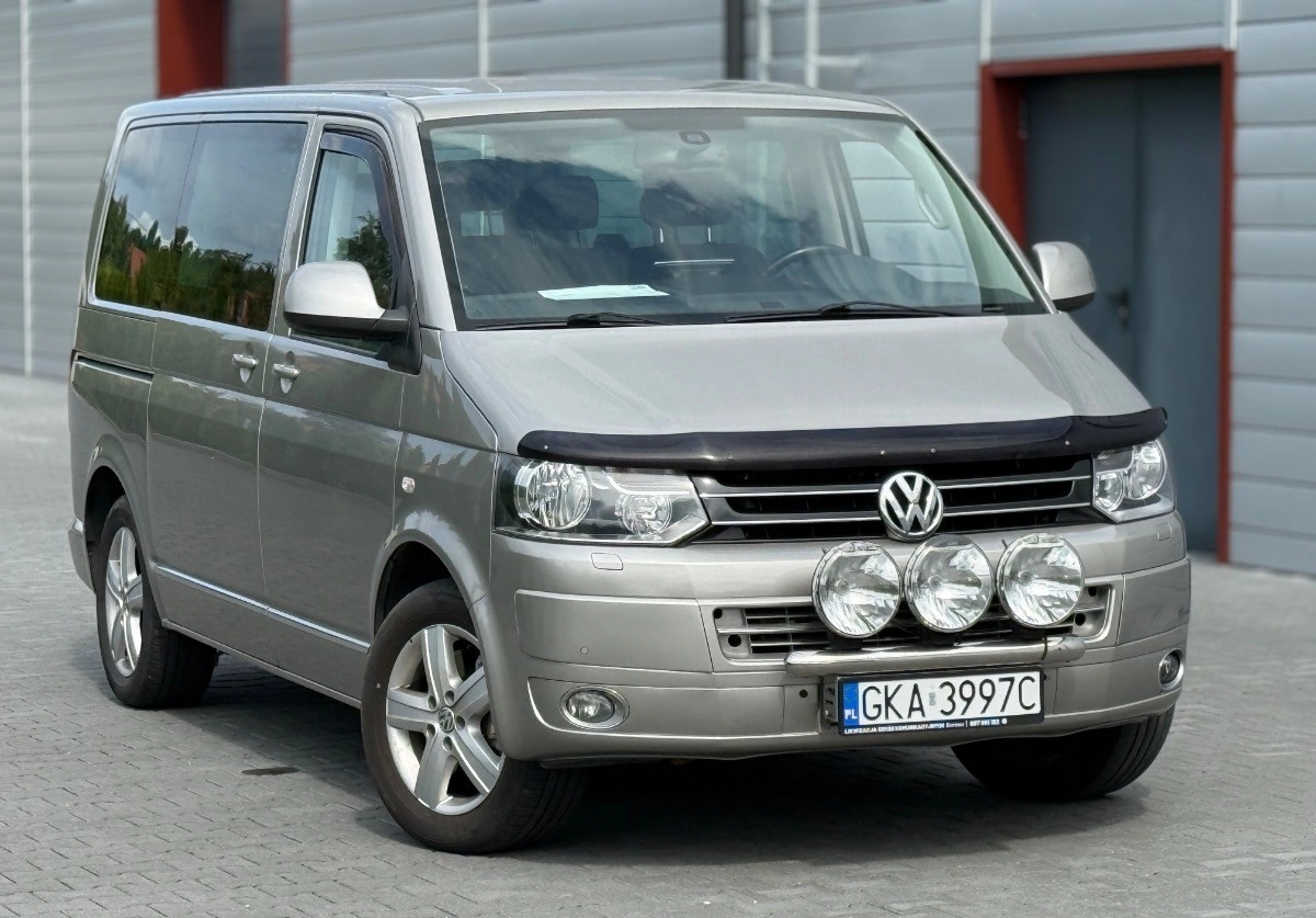 Volkswagen Multivan - Zdjęcie 10
