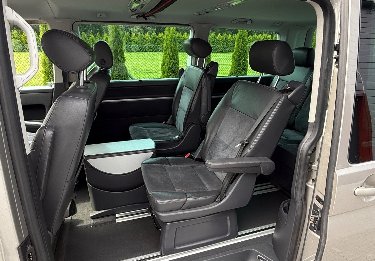 Volkswagen Multivan - Zdjęcie 12