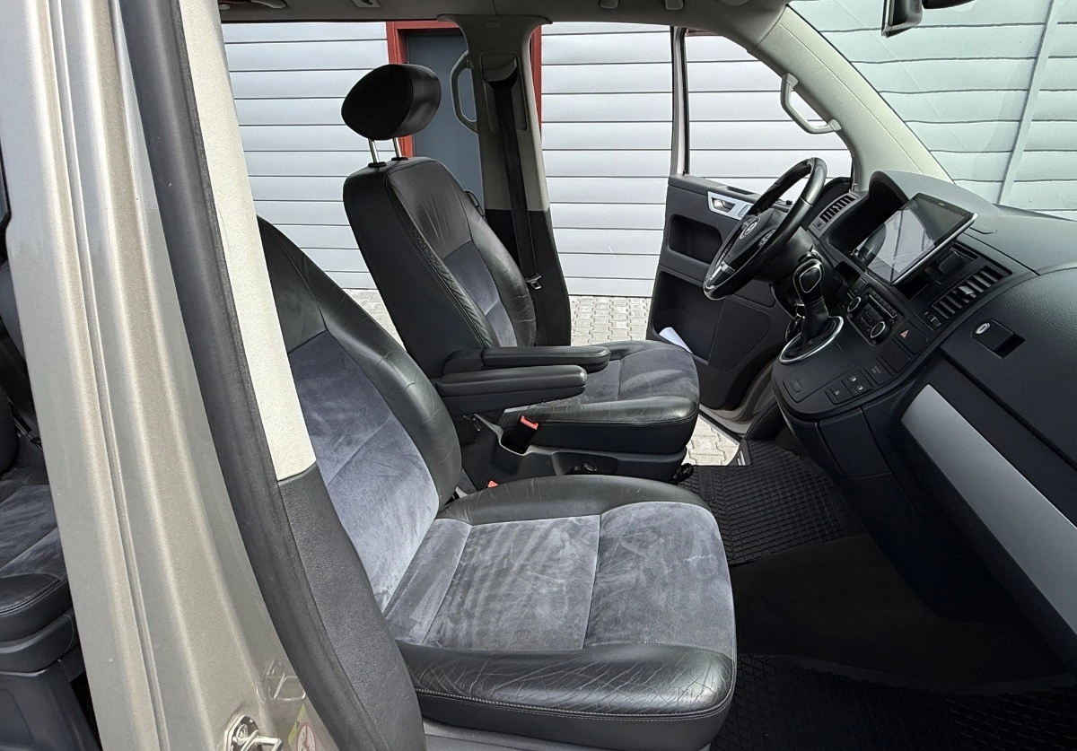 Volkswagen Multivan - Zdjęcie 15