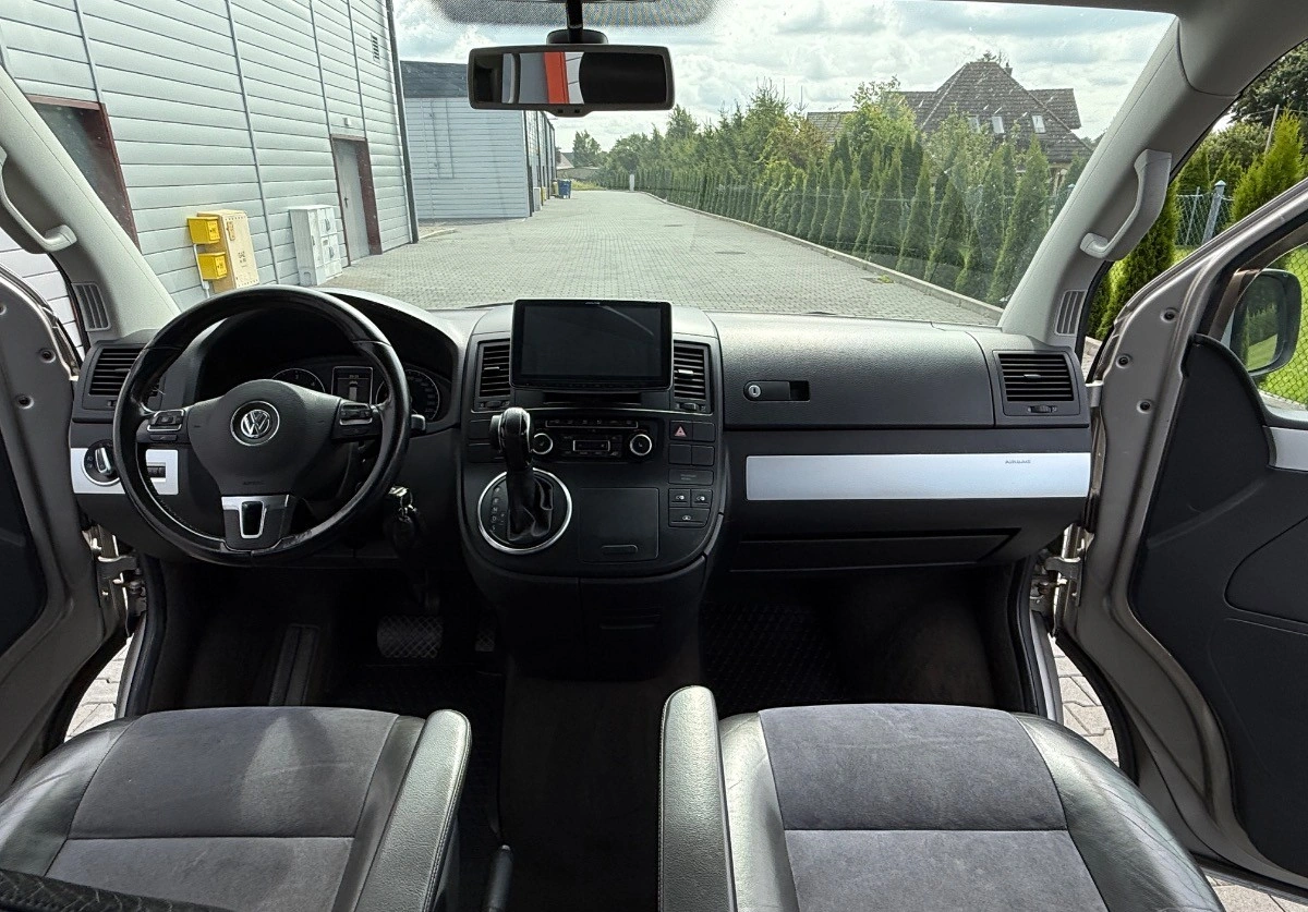 Volkswagen Multivan - Zdjęcie 20