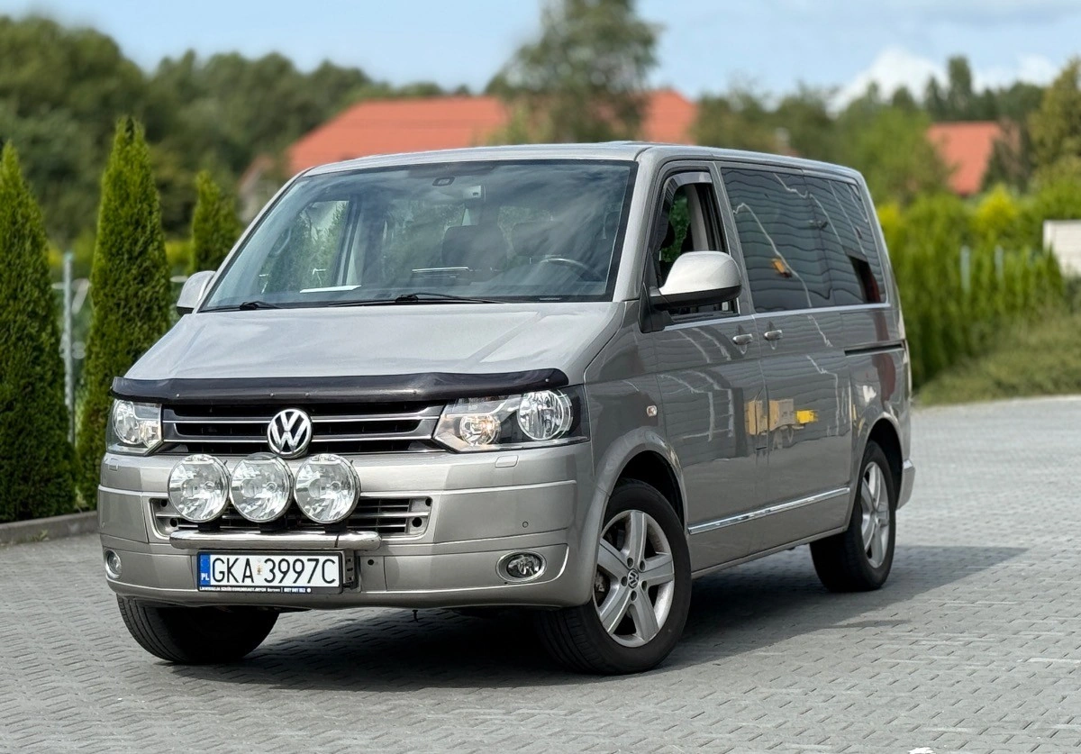 Volkswagen Multivan - Główne zdjęcie