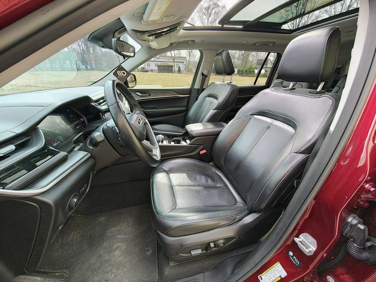 Jeep Grand Cherokee - Zdjęcie 11