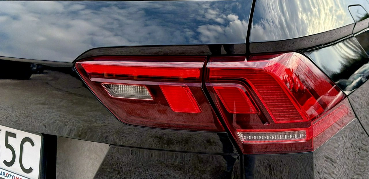 Volkswagen Tiguan - Zdjęcie 15