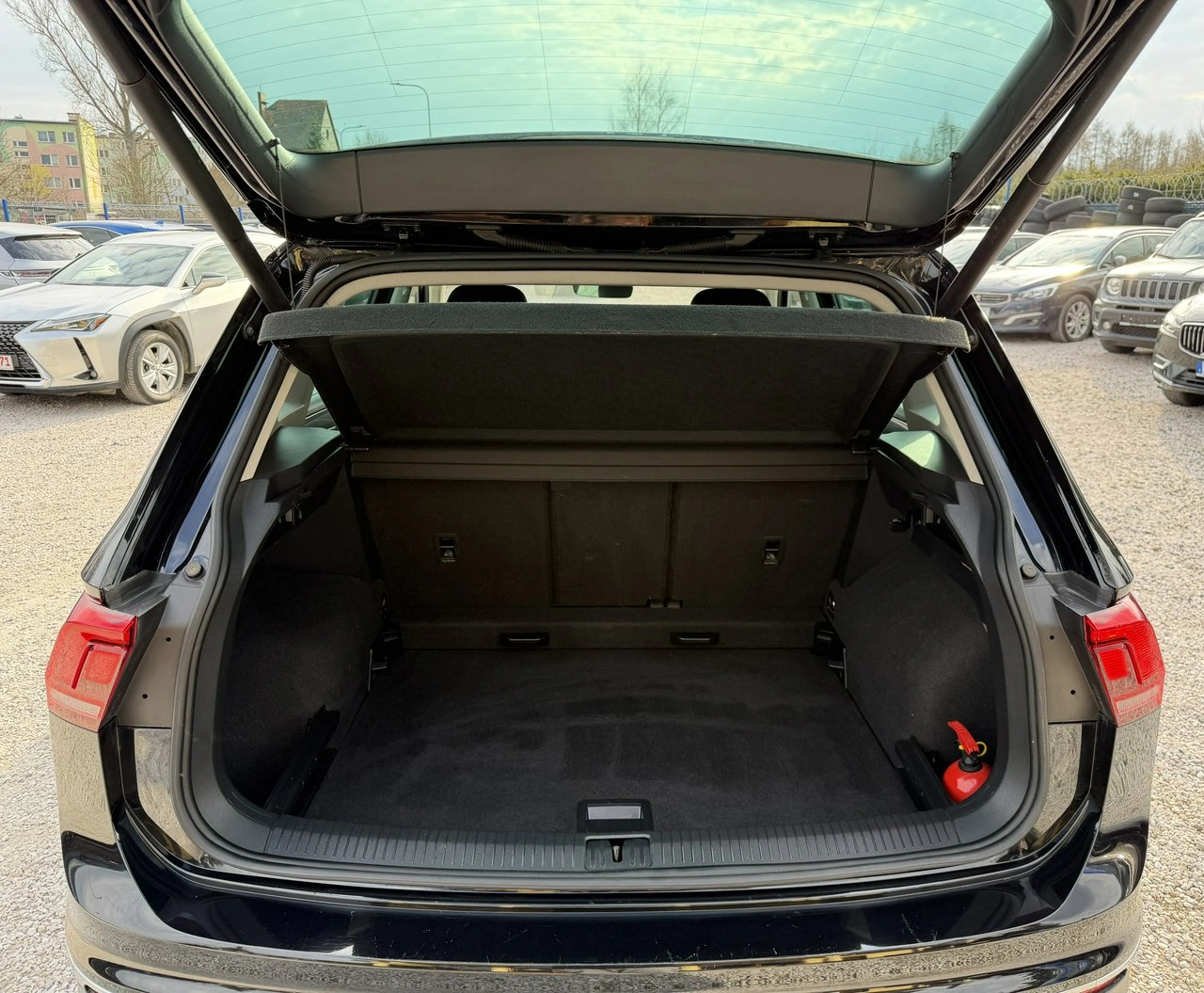 Volkswagen Tiguan - Zdjęcie 41