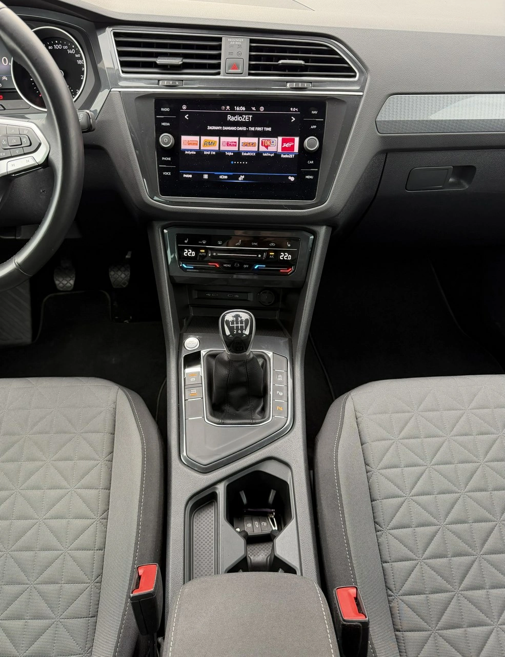 Volkswagen Tiguan - Zdjęcie 13