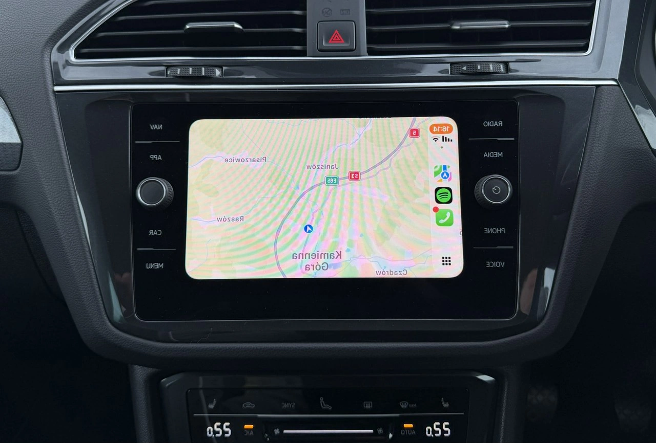 Volkswagen Tiguan - Zdjęcie 19