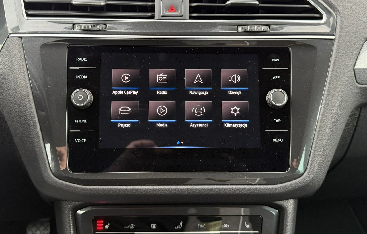 Volkswagen Tiguan - Zdjęcie 28