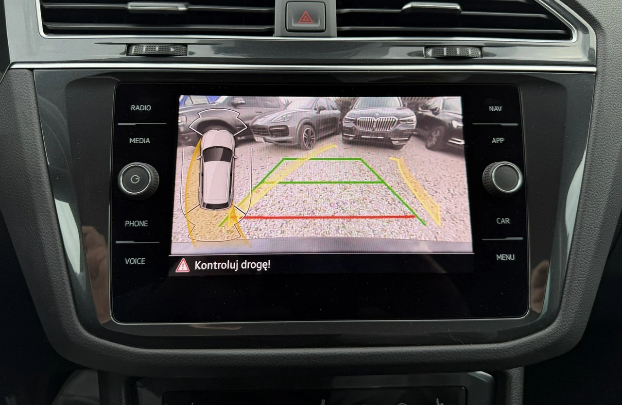 Volkswagen Tiguan - Zdjęcie 35