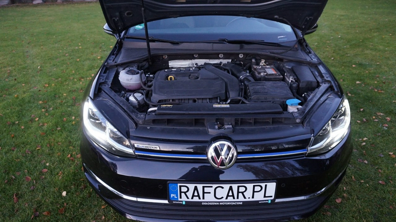 Volkswagen Golf - Zdjęcie 11