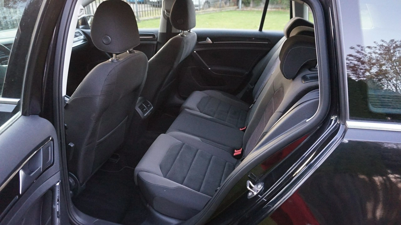 Volkswagen Golf - Zdjęcie 8