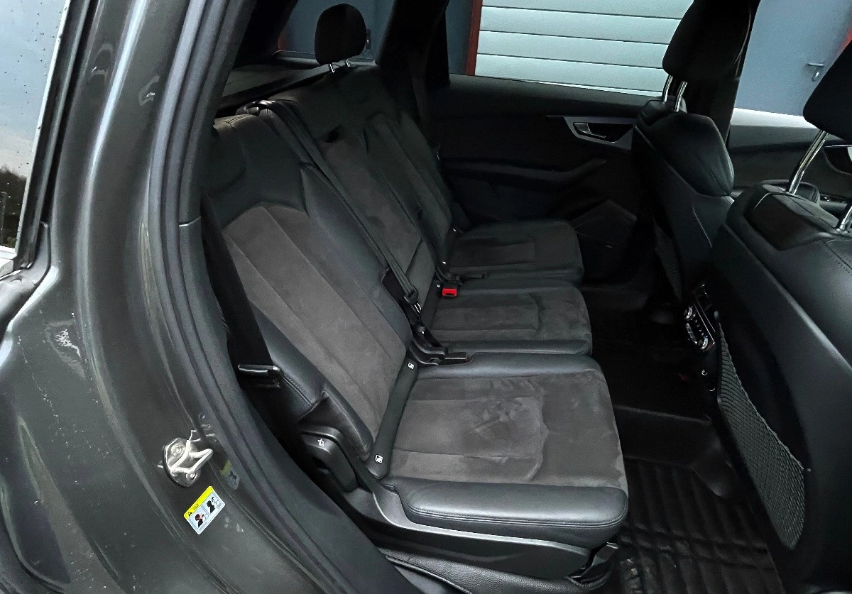 Audi Q7 - Zdjęcie 21