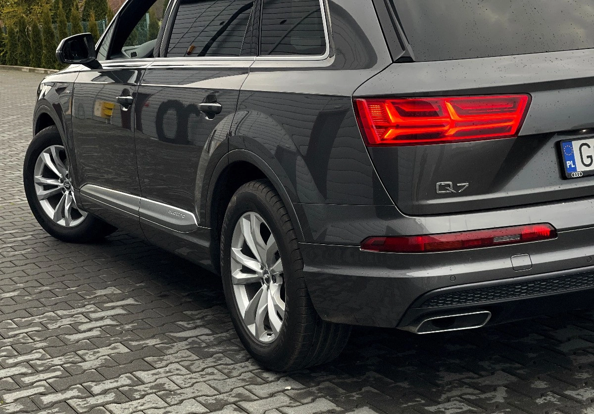 Audi Q7 - Zdjęcie 6