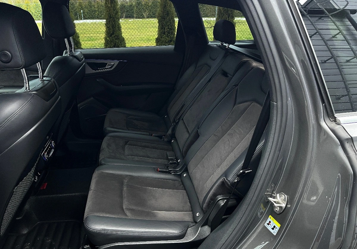 Audi Q7 - Zdjęcie 16
