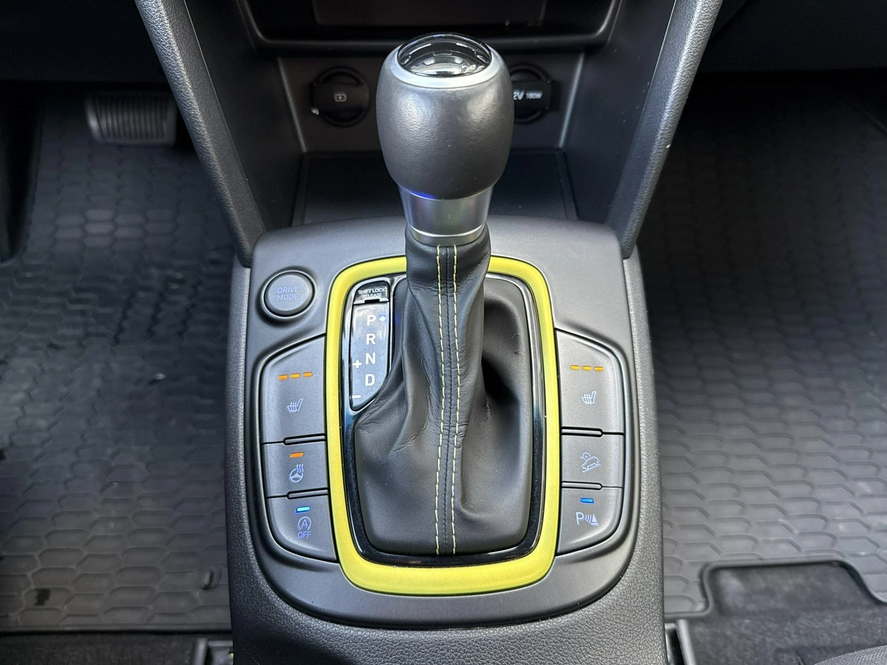 Hyundai Kona - Zdjęcie 22