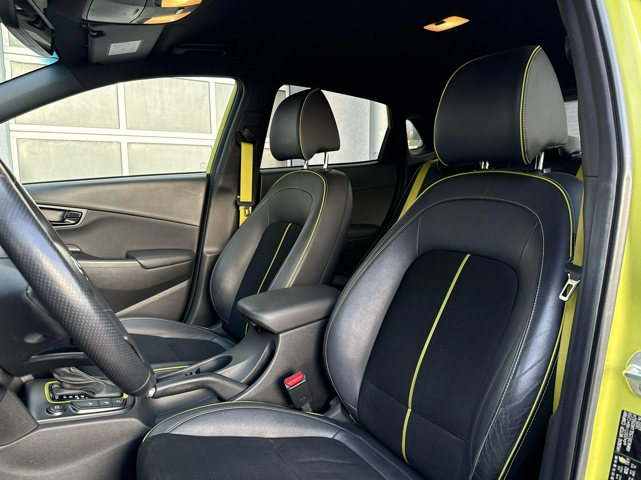 Hyundai Kona - Zdjęcie 25