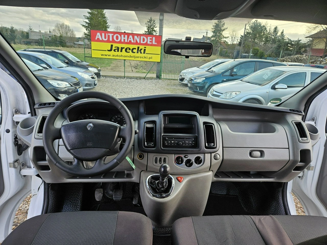 Renault Trafic - Zdjęcie 13