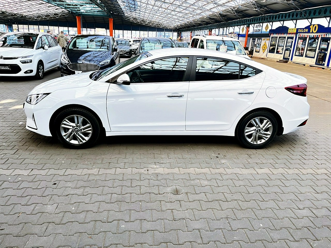 Hyundai Elantra - Zdjęcie 74