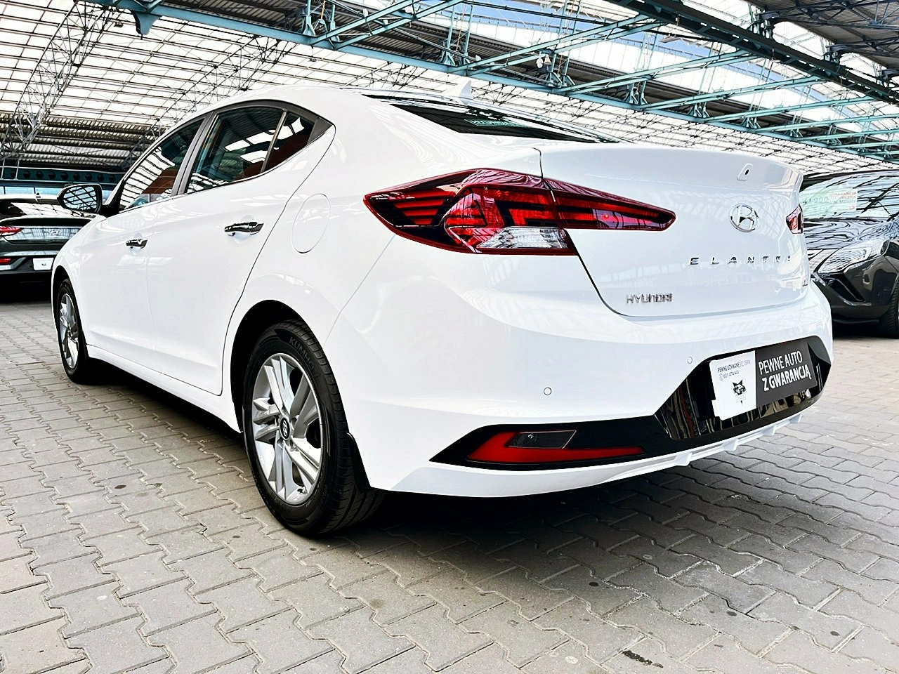 Hyundai Elantra - Zdjęcie 61