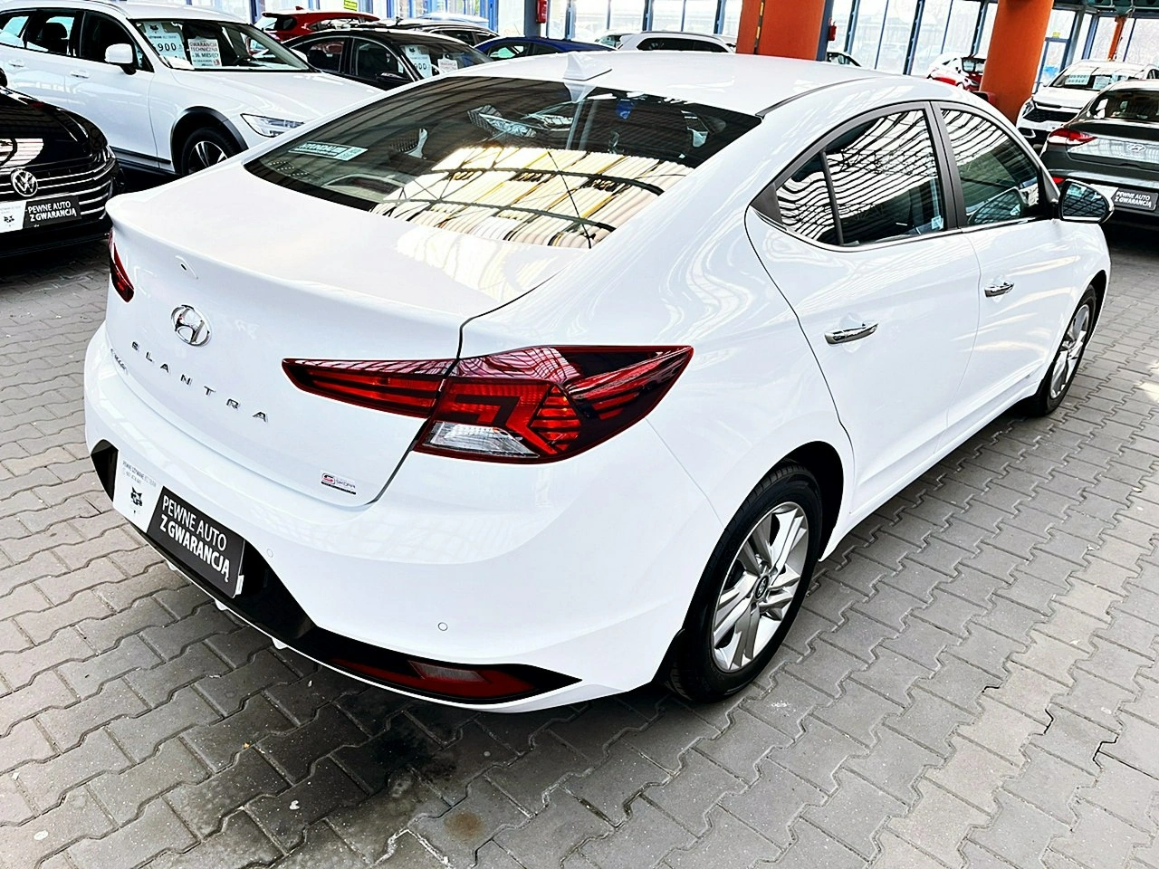 Hyundai Elantra - Zdjęcie 62