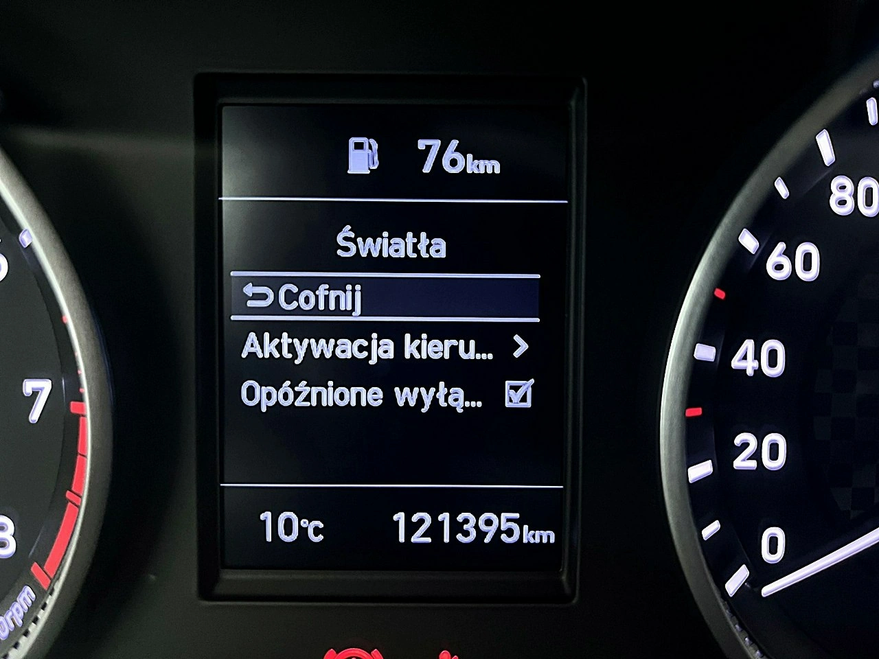 Hyundai Elantra - Zdjęcie 49