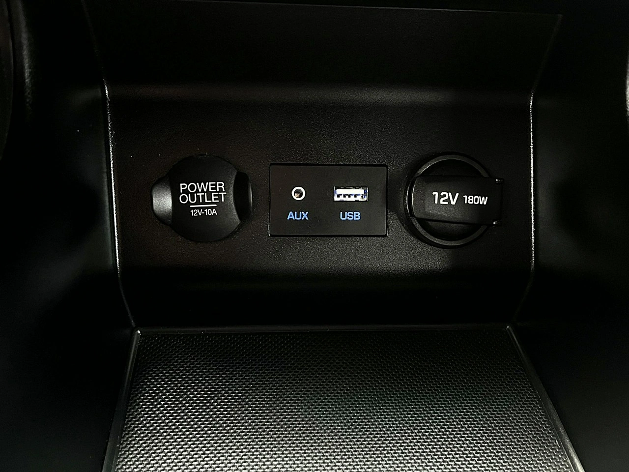 Hyundai Elantra - Zdjęcie 53