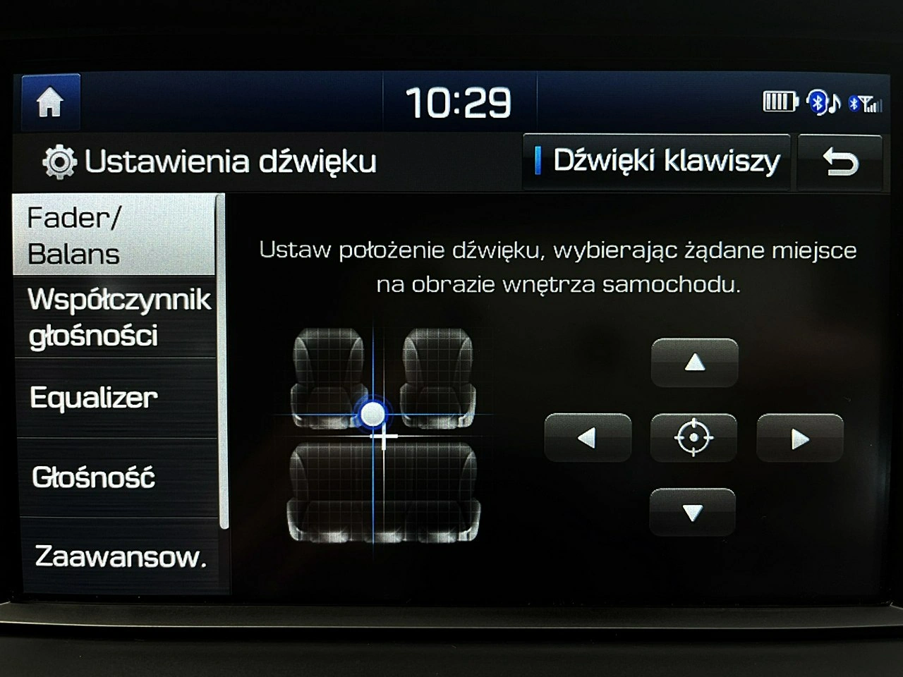 Hyundai Elantra - Zdjęcie 31