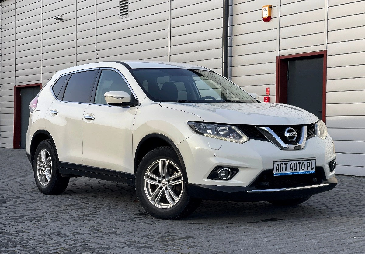 Nissan X-Trail - Główne zdjęcie