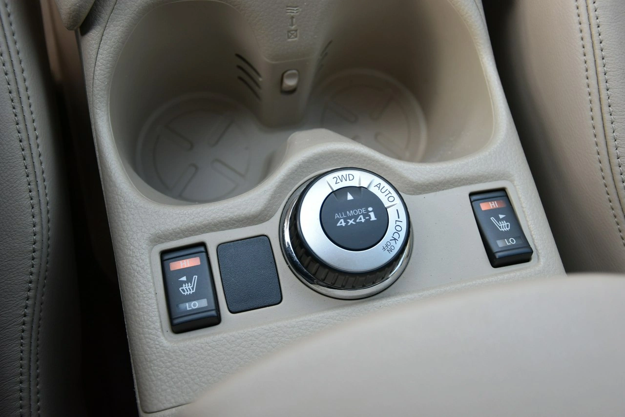 Nissan X-Trail - Zdjęcie 10