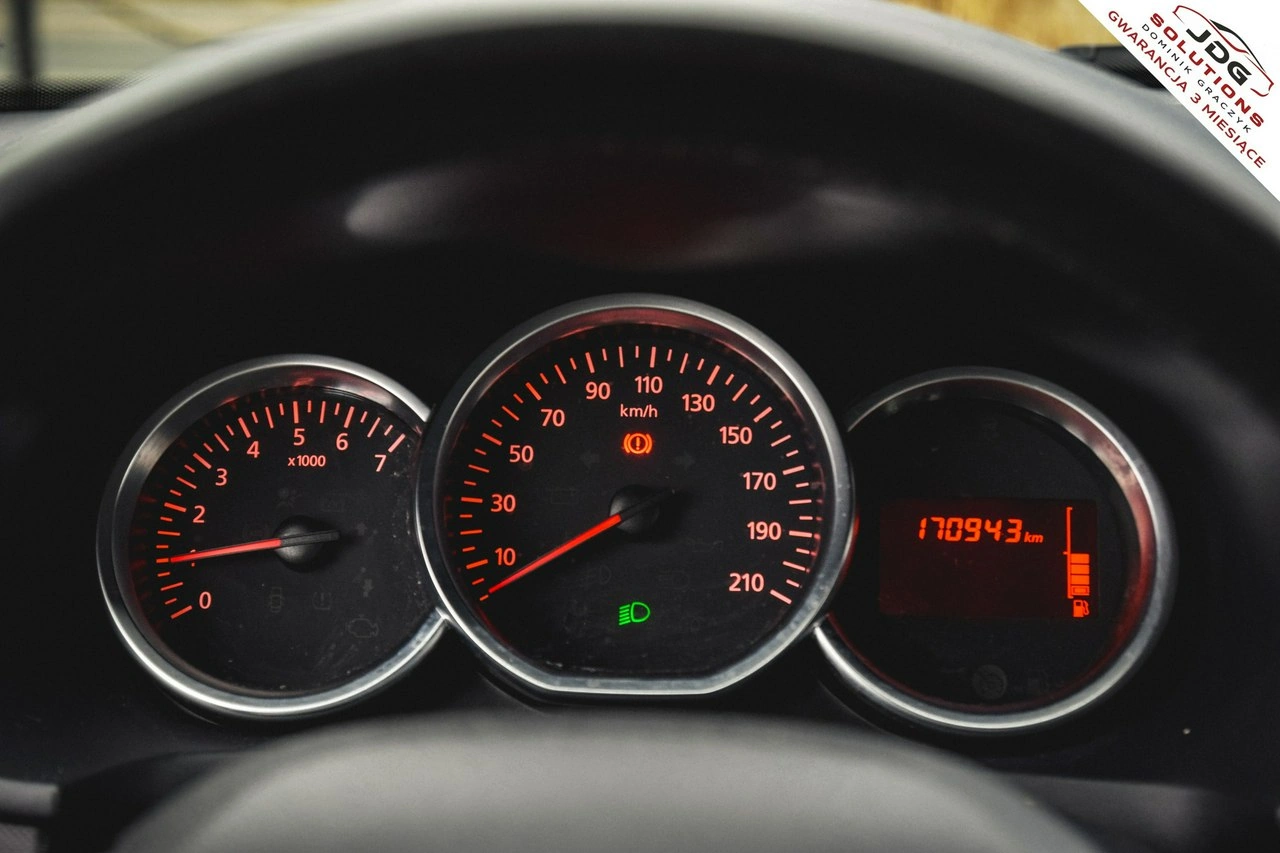 Dacia Logan - Zdjęcie 22