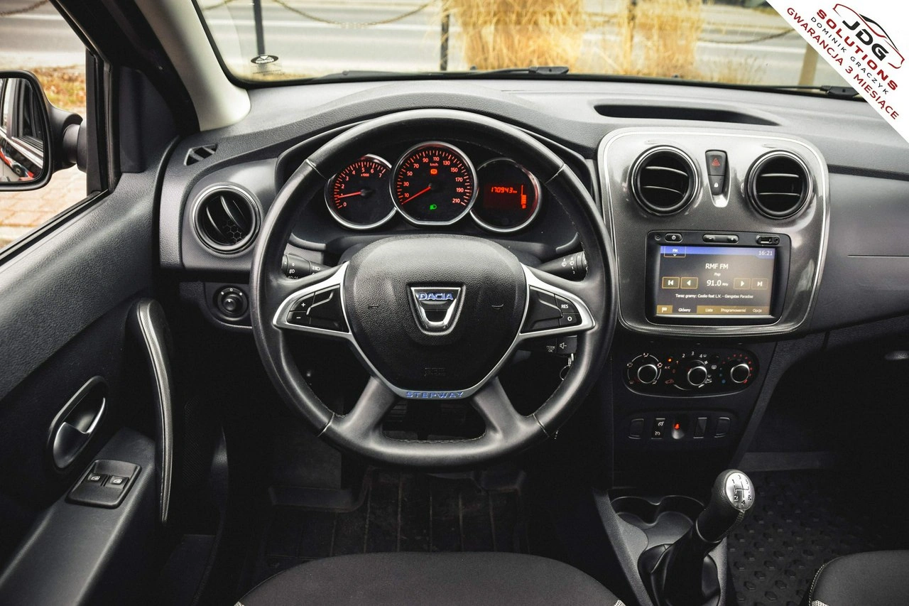 Dacia Logan - Zdjęcie 24