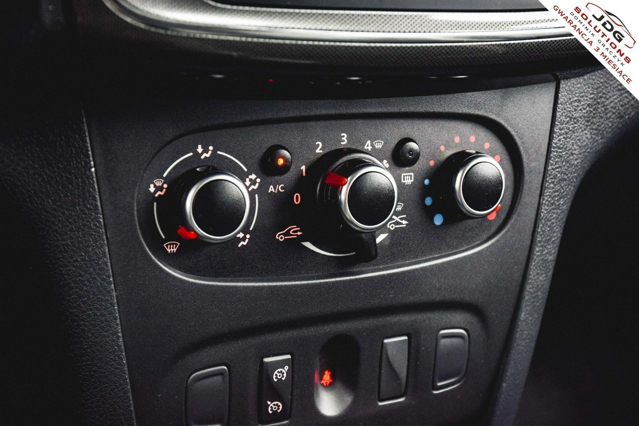 Dacia Logan - Zdjęcie 26