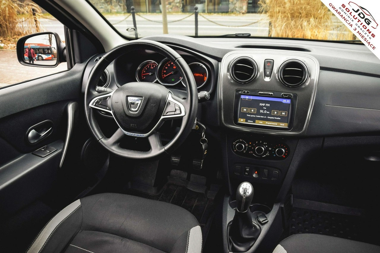 Dacia Logan - Zdjęcie 28