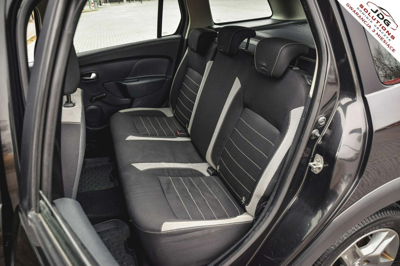 Dacia Logan - Zdjęcie 35