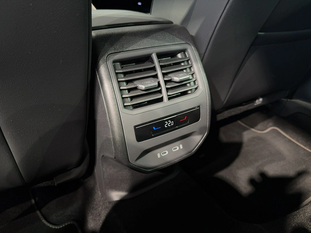 Cupra Leon - Zdjęcie 15