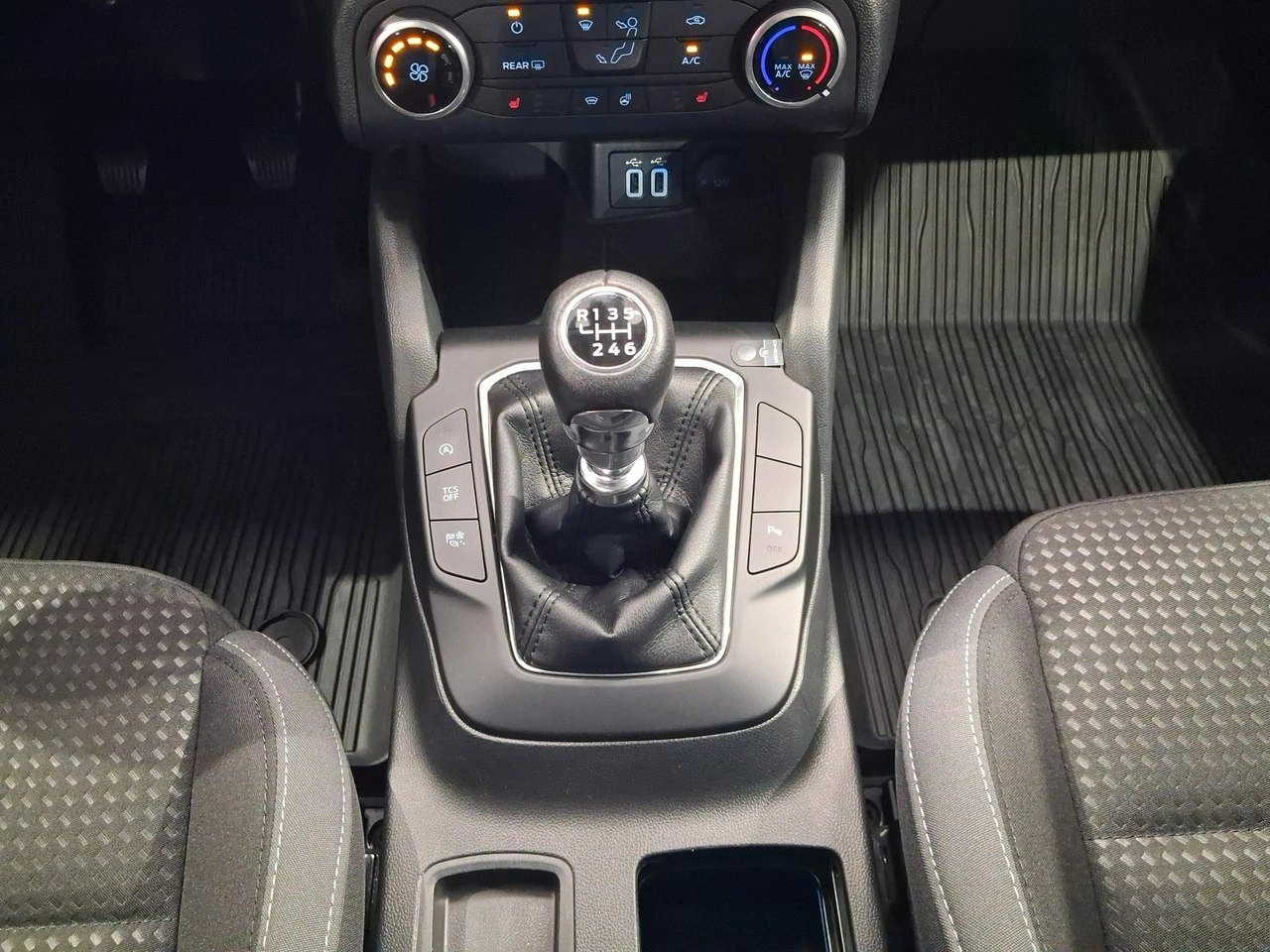 Ford Focus - Zdjęcie 18