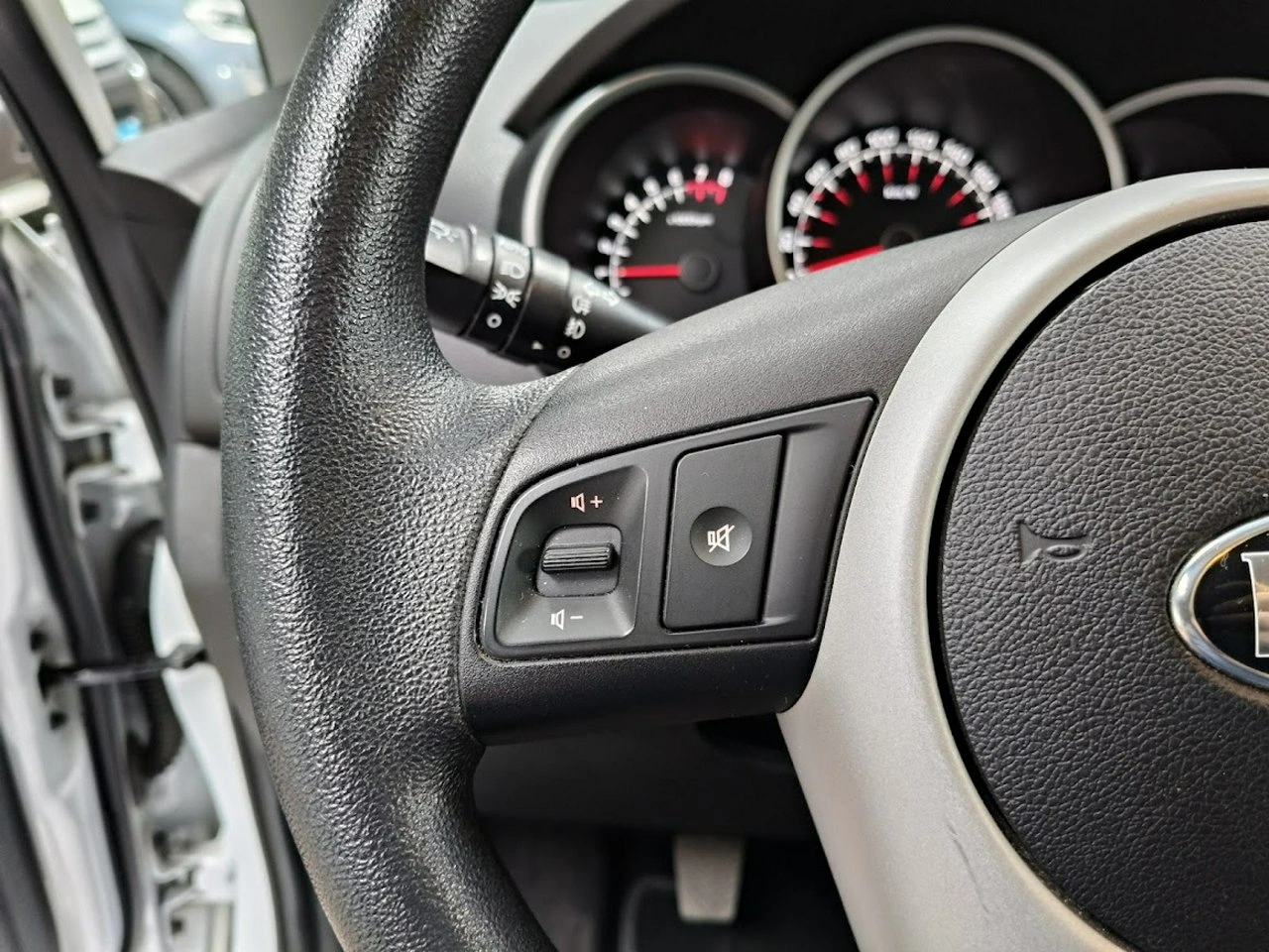 Kia Venga - Zdjęcie 17